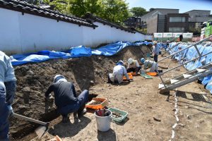 発掘作業のようす