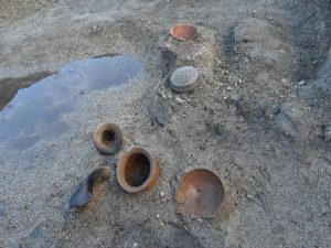 B区の溝から出てきた古墳時代の土器です