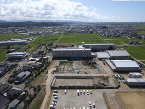 北からの調査区遠景写真